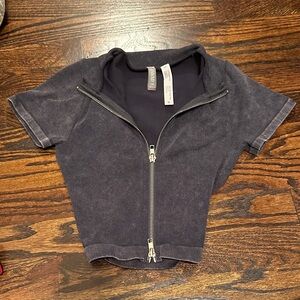 Dark Gray Zip-Up Short Sleeve Top